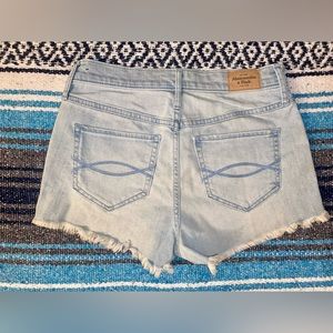 Abercrombie high waisted denim shorts size 4/27